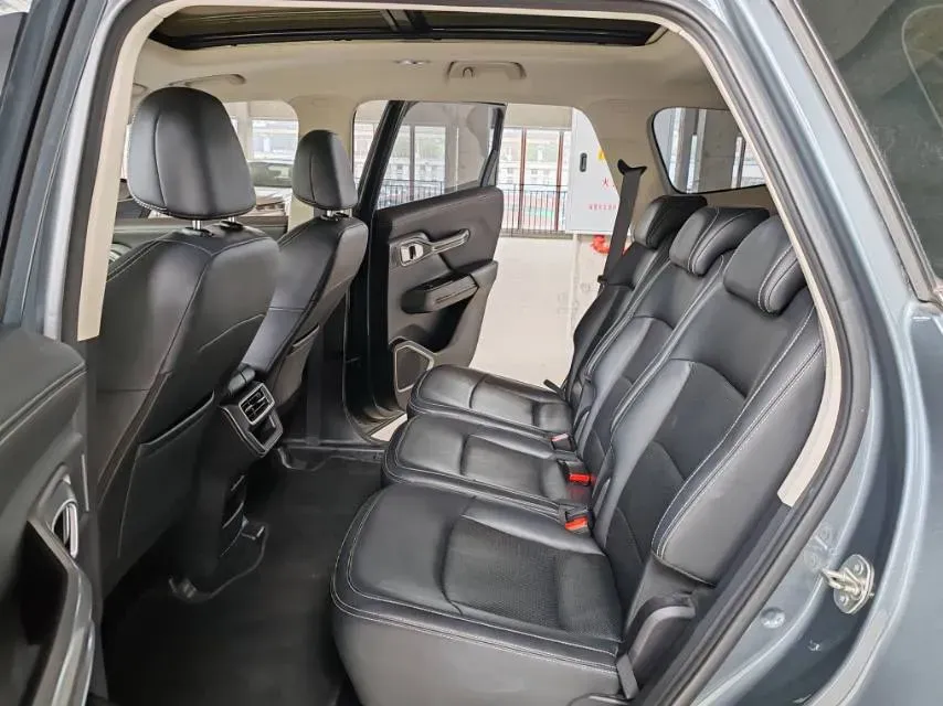 2020 Geely Okavango 1.8T 184HP L4 7DCT,autocango,china used car exporter,china ev exporter,chinese used car exporter,chinese used ev exporter