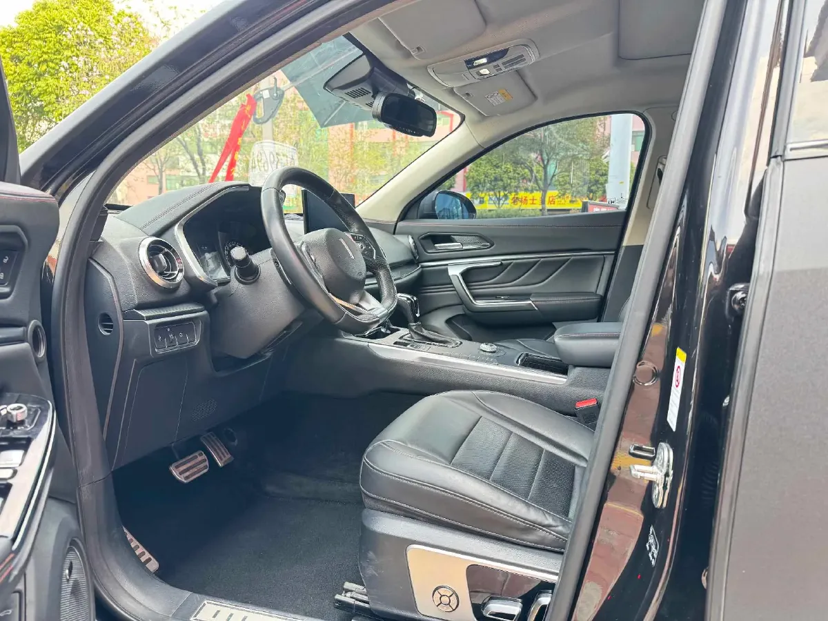 2017 WEY VV5 2.0T 197HP L4 7DCT,autocango,china used car exporter,china ev exporter,chinese used car exporter,chinese used ev exporter