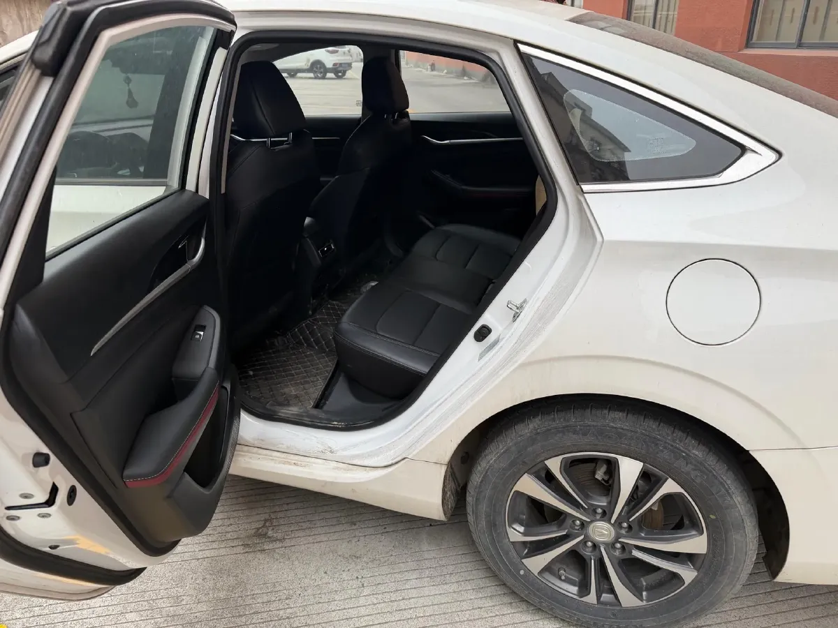 2020 ChangAn Eado 1.4T 158HP L4 7DCT,autocango,china used car exporter,china ev exporter,chinese used car exporter,chinese used ev exporter