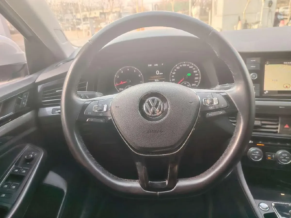 2019 Roewe RX5 MAX 2.0T 231HP L4 6DCT,autocango,china used car exporter,china ev exporter,chinese used car exporter,chinese used ev exporter