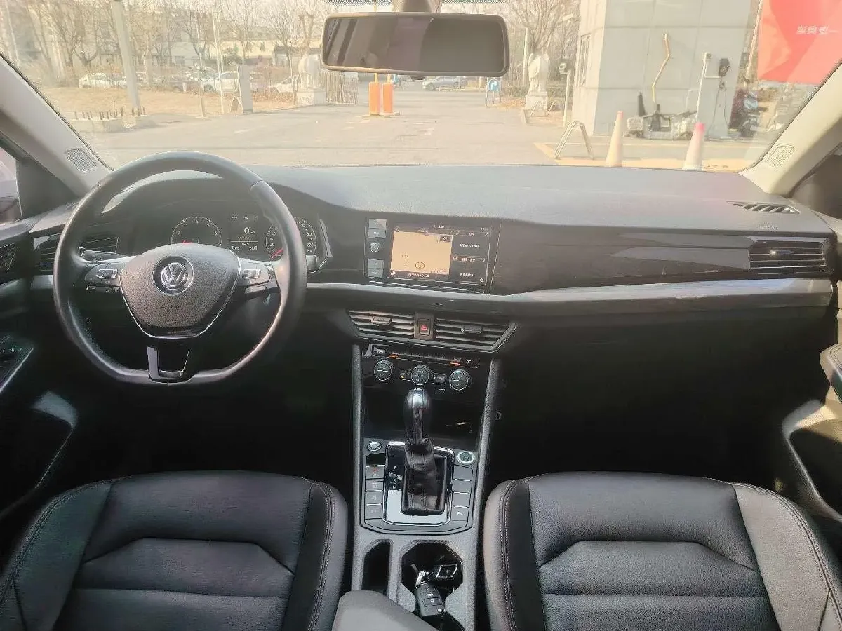 2019 Roewe RX5 MAX 2.0T 231HP L4 6DCT,autocango,china used car exporter,china ev exporter,chinese used car exporter,chinese used ev exporter