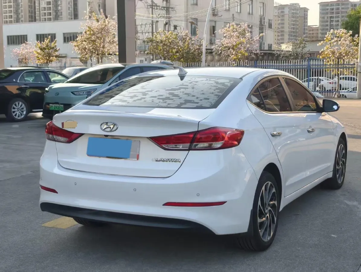 2019 Hyundai Elantra 1.5L 115HP L4 CVT,autocango,china used car exporter,china ev exporter,chinese used car exporter,chinese used ev exporter