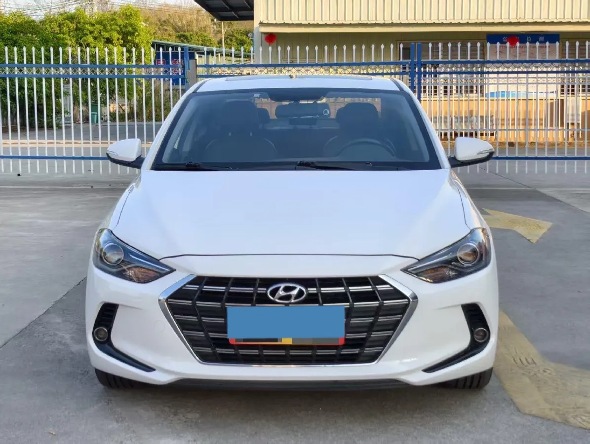 2019 Hyundai Elantra 1.5L 115HP L4 CVT,autocango,china used car exporter,china ev exporter,chinese used car exporter,chinese used ev exporter