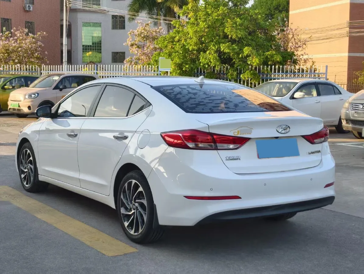 2019 Hyundai Elantra 1.5L 115HP L4 CVT,autocango,china used car exporter,china ev exporter,chinese used car exporter,chinese used ev exporter