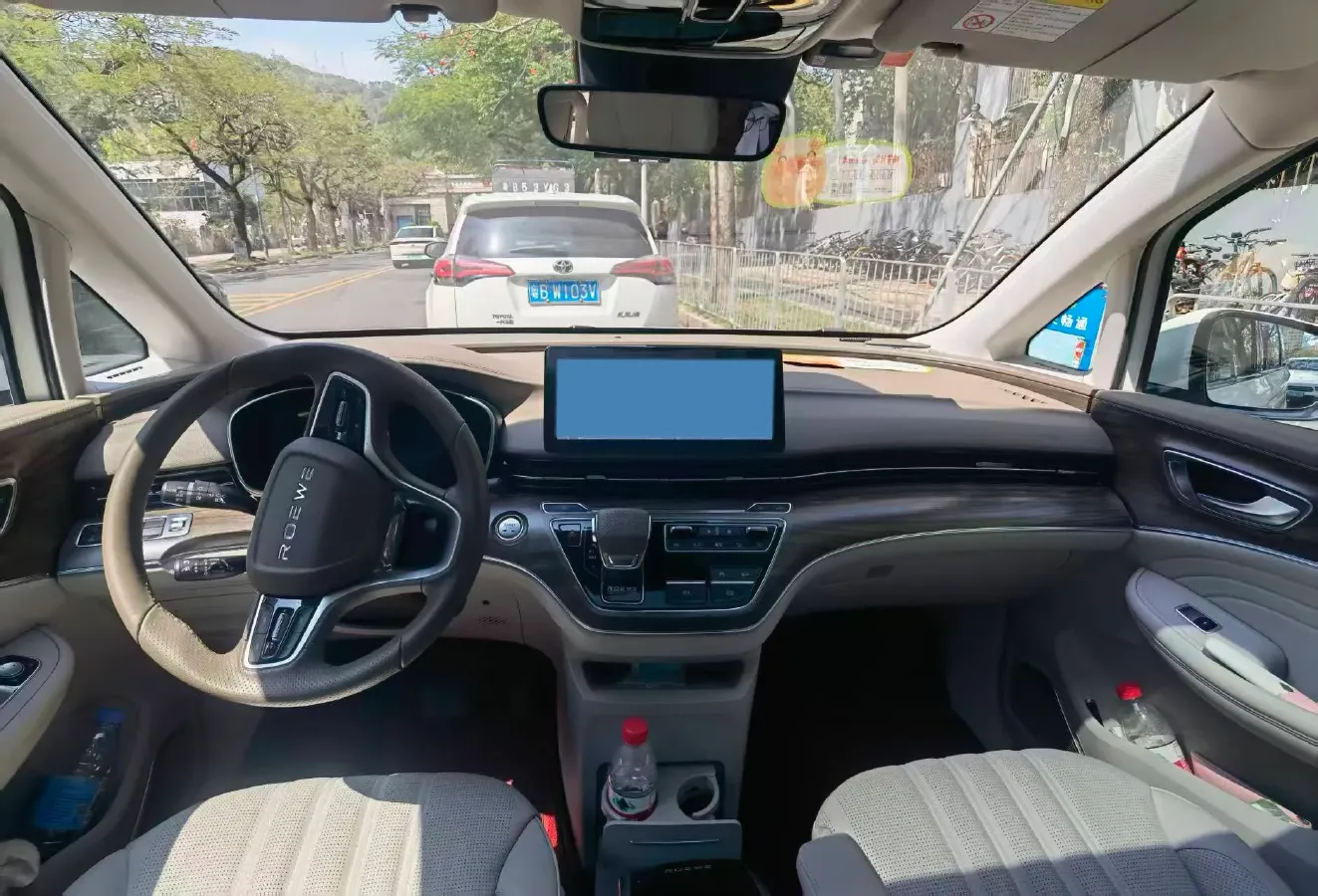 2023 Roewe iMAX8 2.0T 234HP L4 8AT,autocango,china used car exporter,china ev exporter,chinese used car exporter,chinese used ev exporter