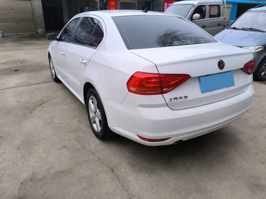 2017 Volkswagen Lavida 1.6L 110HP L4 6AT,autocango,china used car exporter,china ev exporter,chinese used car exporter,chinese used ev exporter