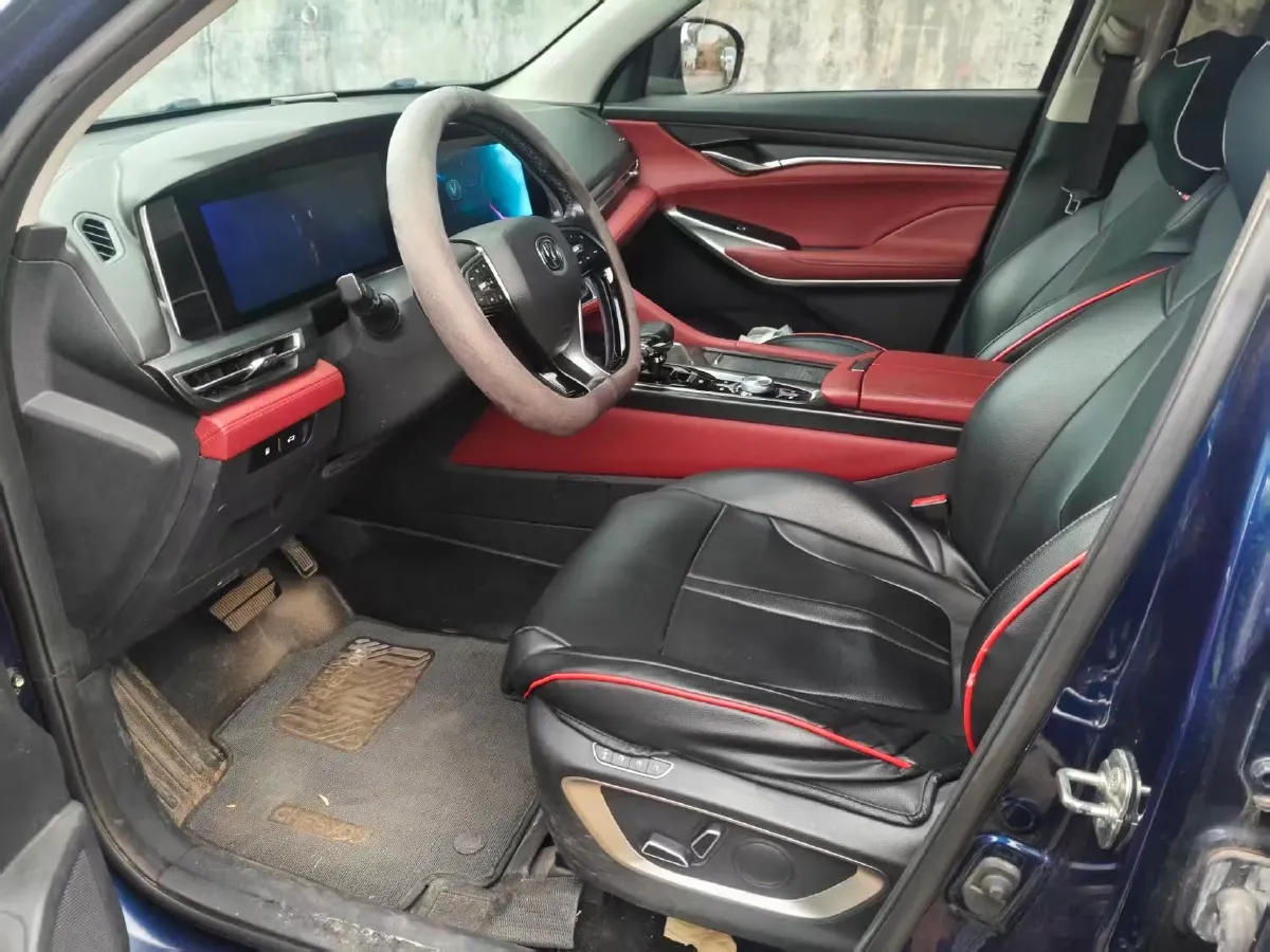 2020 ChangAn CS75 Plus 2.0T 233HP L4 8AT,autocango,china used car exporter,china ev exporter,chinese used car exporter,chinese used ev exporter