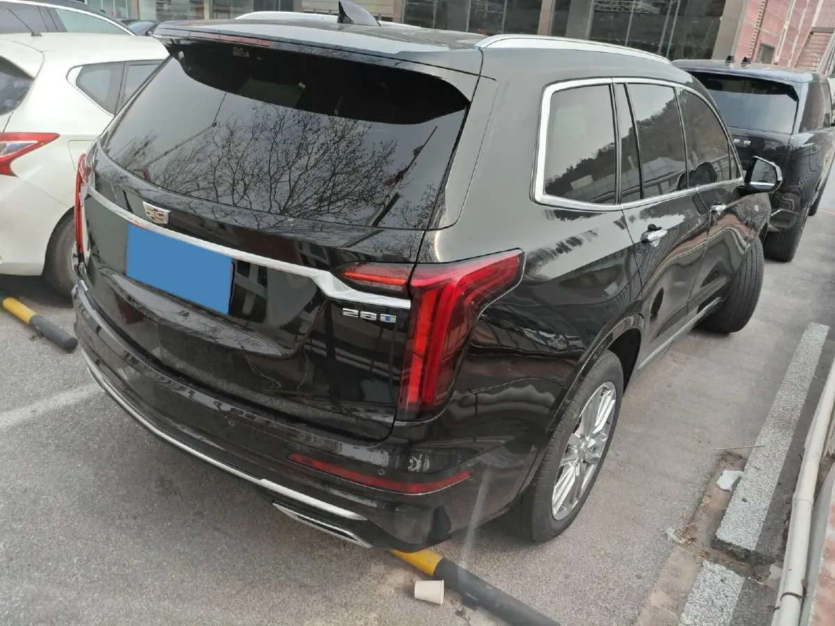 2022 Cadillac XT6 2.0T 237HP L4 9AT,autocango,china used car exporter,china ev exporter,chinese used car exporter,chinese used ev exporter