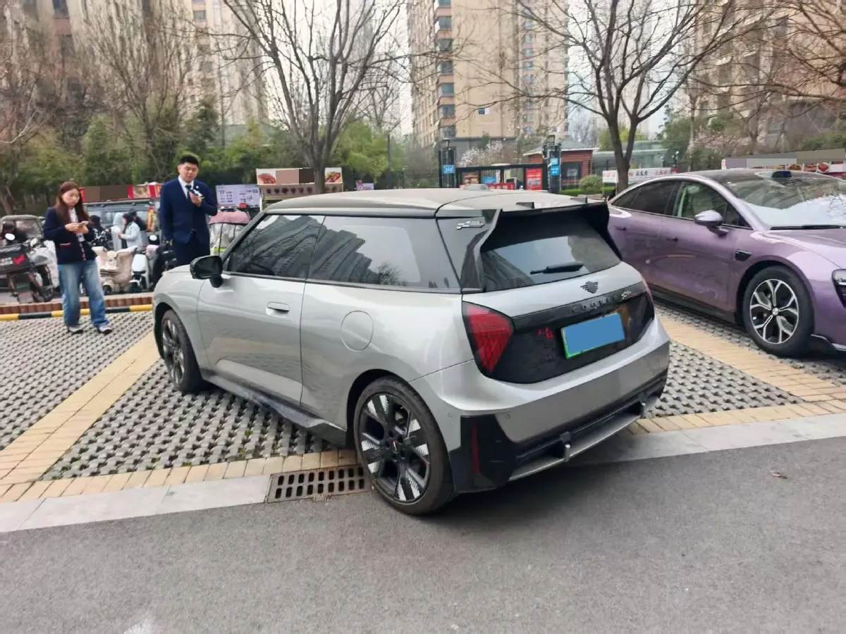 2025 MINI JCW BEV,autocango,china used car exporter,china ev exporter,chinese used car exporter,chinese used ev exporter