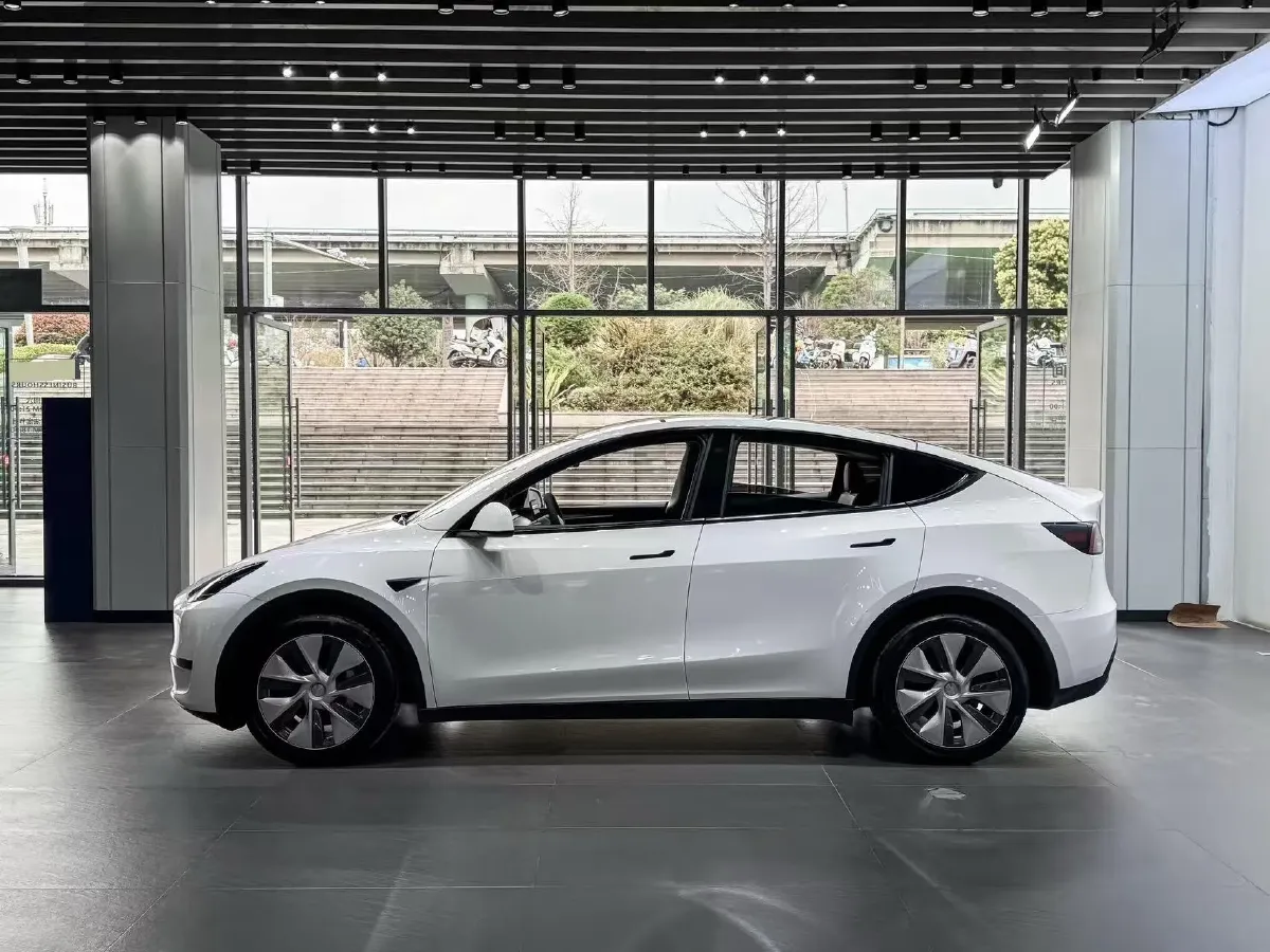 2022 Tesla Model Y BEV 78.4KWH,autocango,china used car exporter,china ev exporter,chinese used car exporter,chinese used ev exporter