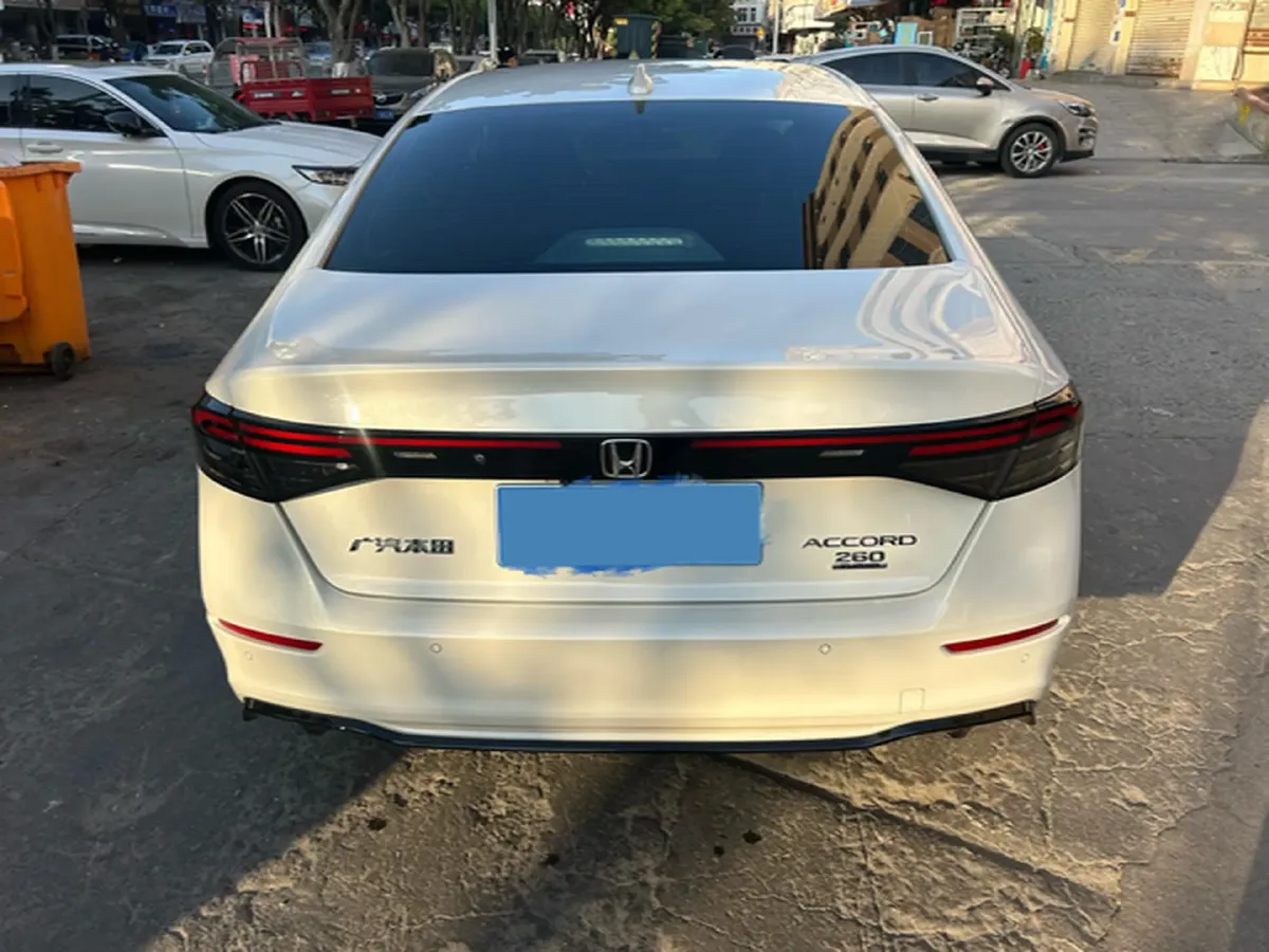 2025 Honda Accord 1.5T 192HP L4 CVT,autocango,china used car exporter,china ev exporter,chinese used car exporter,chinese used ev exporter