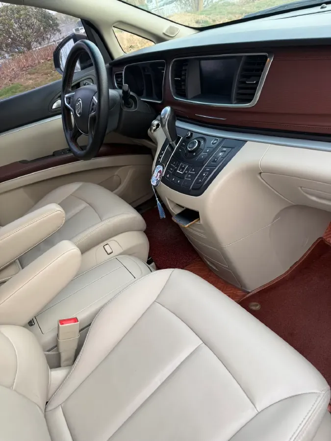 2018 Buick GL8 2.0T 260HP L4 6AT,autocango,china used car exporter,china ev exporter,chinese used car exporter,chinese used ev exporter