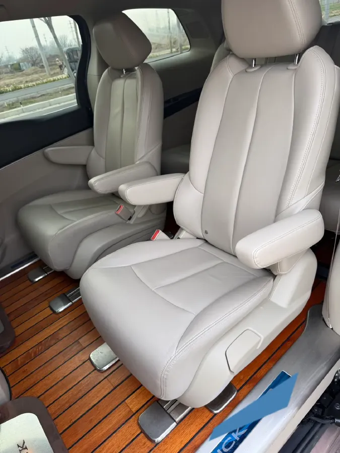 2018 Buick GL8 2.0T 260HP L4 6AT,autocango,china used car exporter,china ev exporter,chinese used car exporter,chinese used ev exporter