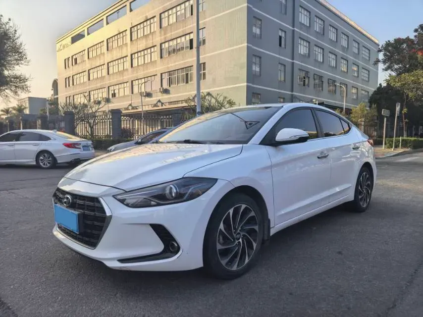 2019 Hyundai Elantra 1.4T 130HP L4 7DCT,autocango,china used car exporter,china ev exporter,chinese used car exporter,chinese used ev exporter