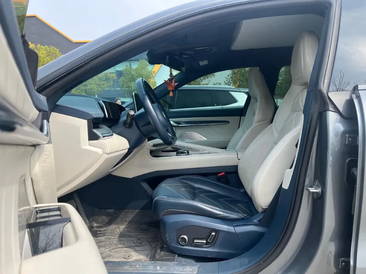 2023 Zeekr 001 BEV 86KWH,autocango,china used car exporter,china ev exporter,chinese used car exporter,chinese used ev exporter