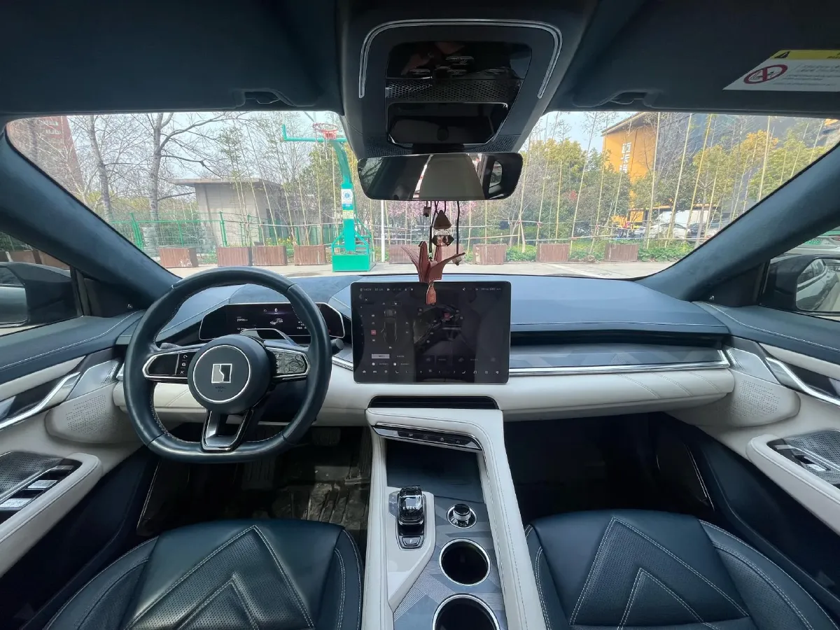 2023 Zeekr 001 BEV 86KWH,autocango,china used car exporter,china ev exporter,chinese used car exporter,chinese used ev exporter