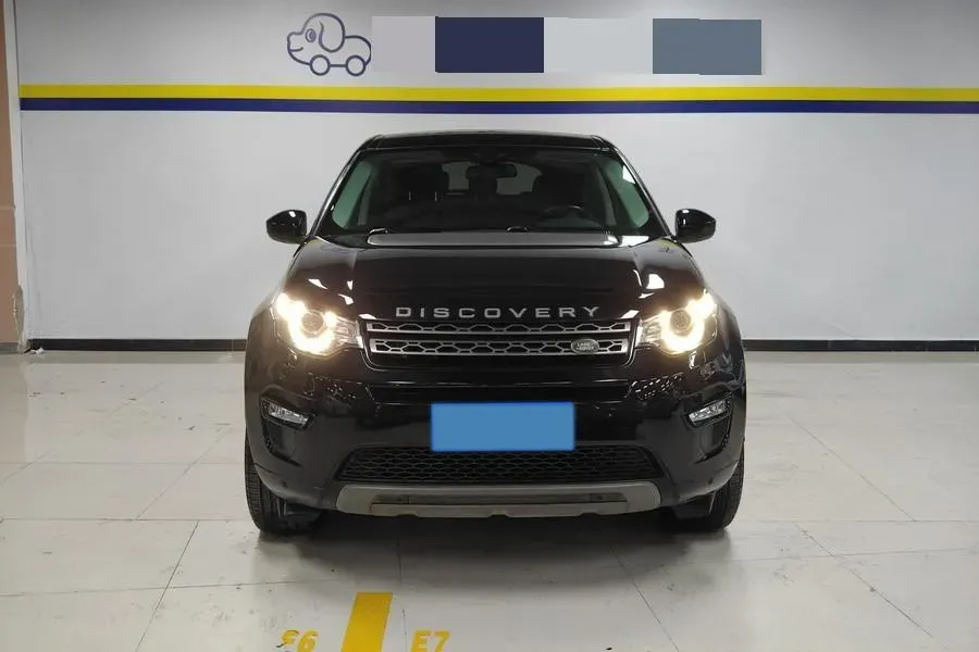 2018 Land Rover Discovery Sport 2.0T 241HP L4 9AT,autocango,china used car exporter,china ev exporter,chinese used car exporter,chinese used ev exporter