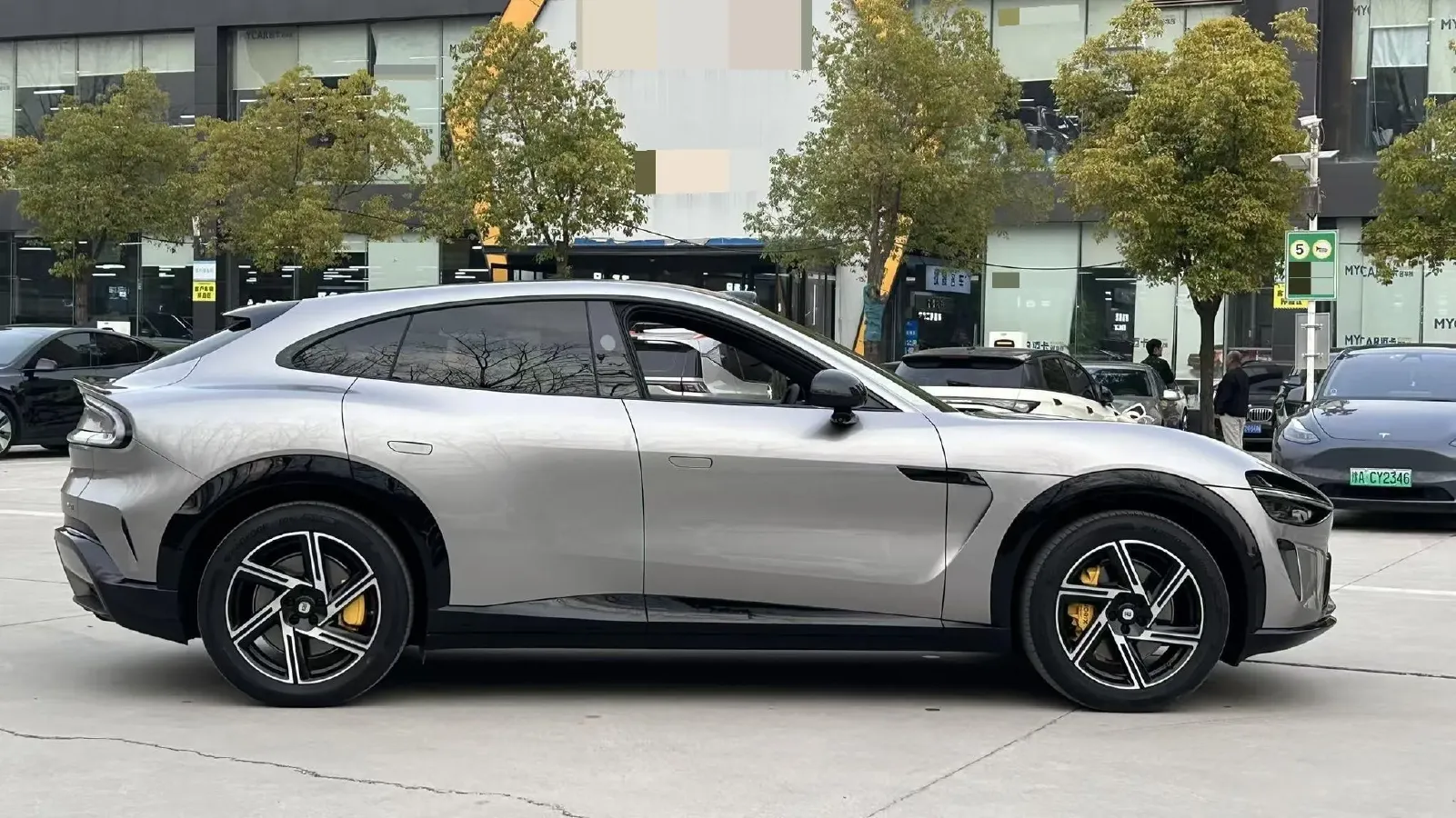 2025 MI YU7 BEV 96.3KWH,autocango,china used car exporter,china ev exporter,chinese used car exporter,chinese used ev exporter