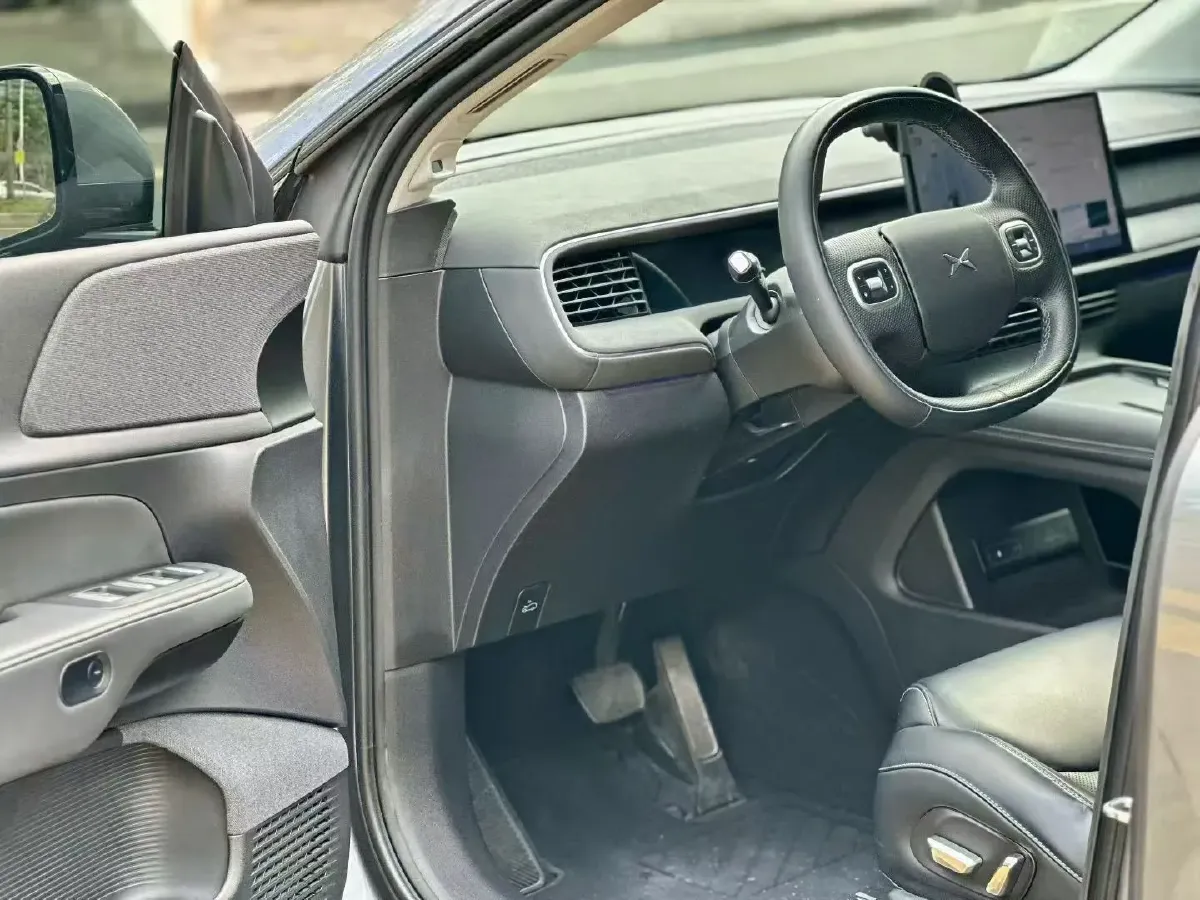 2023 Xpeng G6 BEV 66KWH,autocango,china used car exporter,china ev exporter,chinese used car exporter,chinese used ev exporter