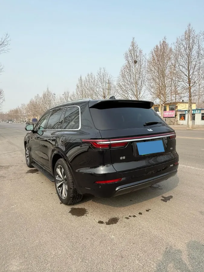 2020 Li ONE Range Extended 131HP REEV 40.5KWH,autocango,china used car exporter,china ev exporter,chinese used car exporter,chinese used ev exporter