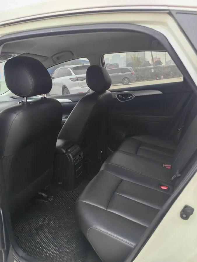 2022 Nissan Sylphy 1.6L 122HP L4 CVT,autocango,china used car exporter,china ev exporter,chinese used car exporter,chinese used ev exporter