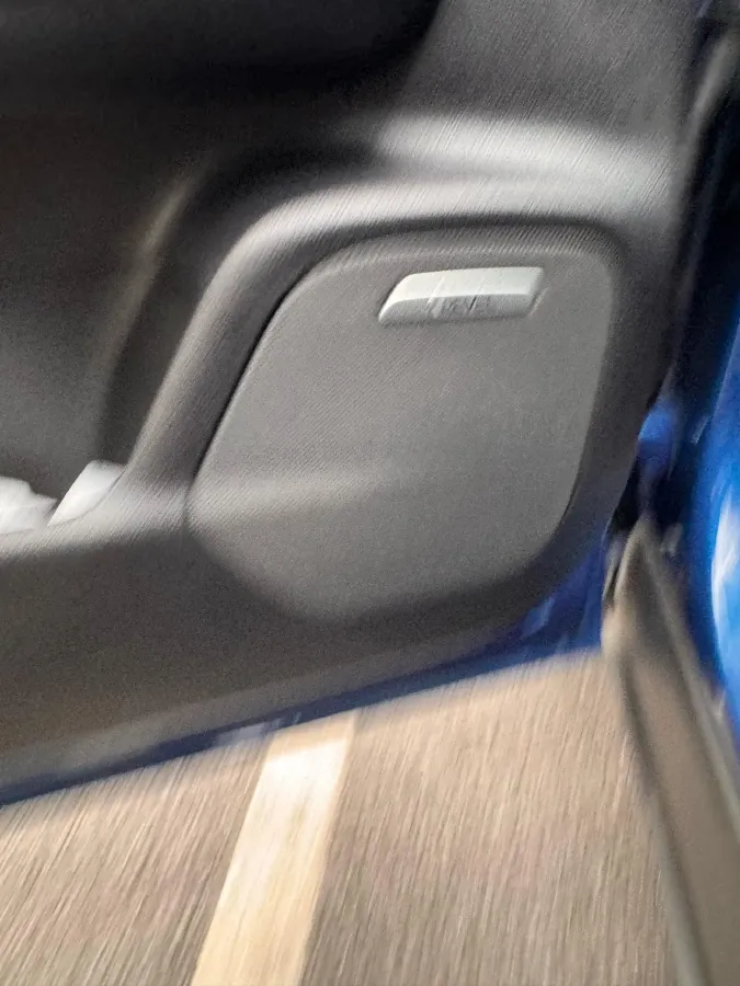 2022 Lincoln Corsair 2.0T 245HP L4 8AT,autocango,china used car exporter,china ev exporter,chinese used car exporter,chinese used ev exporter