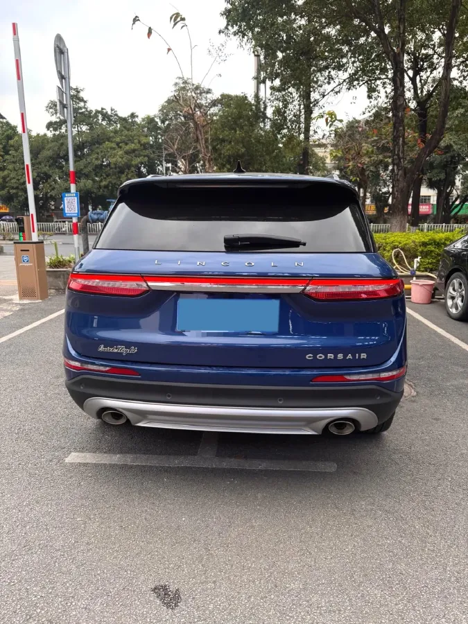 2022 Lincoln Corsair 2.0T 245HP L4 8AT,autocango,china used car exporter,china ev exporter,chinese used car exporter,chinese used ev exporter