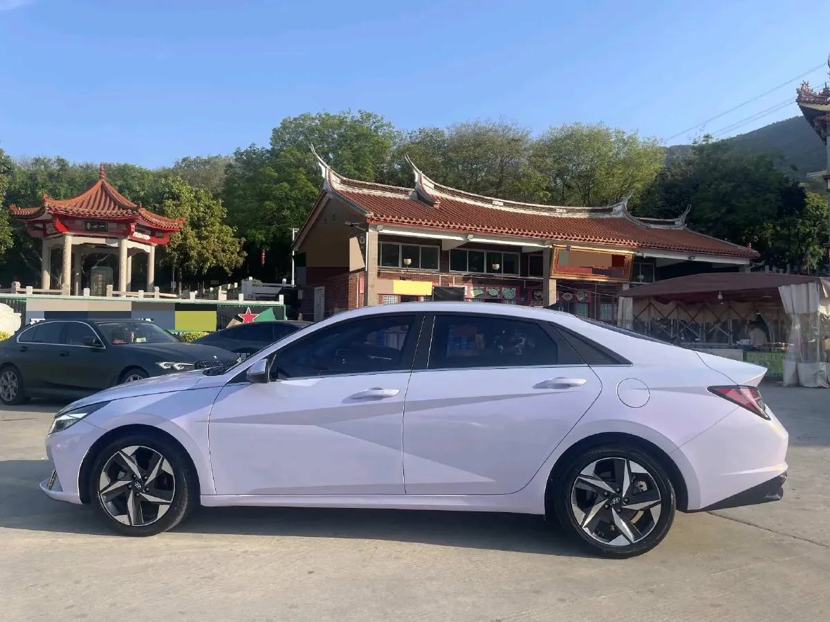 2021 Hyundai Elantra 1.5L 115HP L4 CVT,autocango,china used car exporter,china ev exporter,chinese used car exporter,chinese used ev exporter