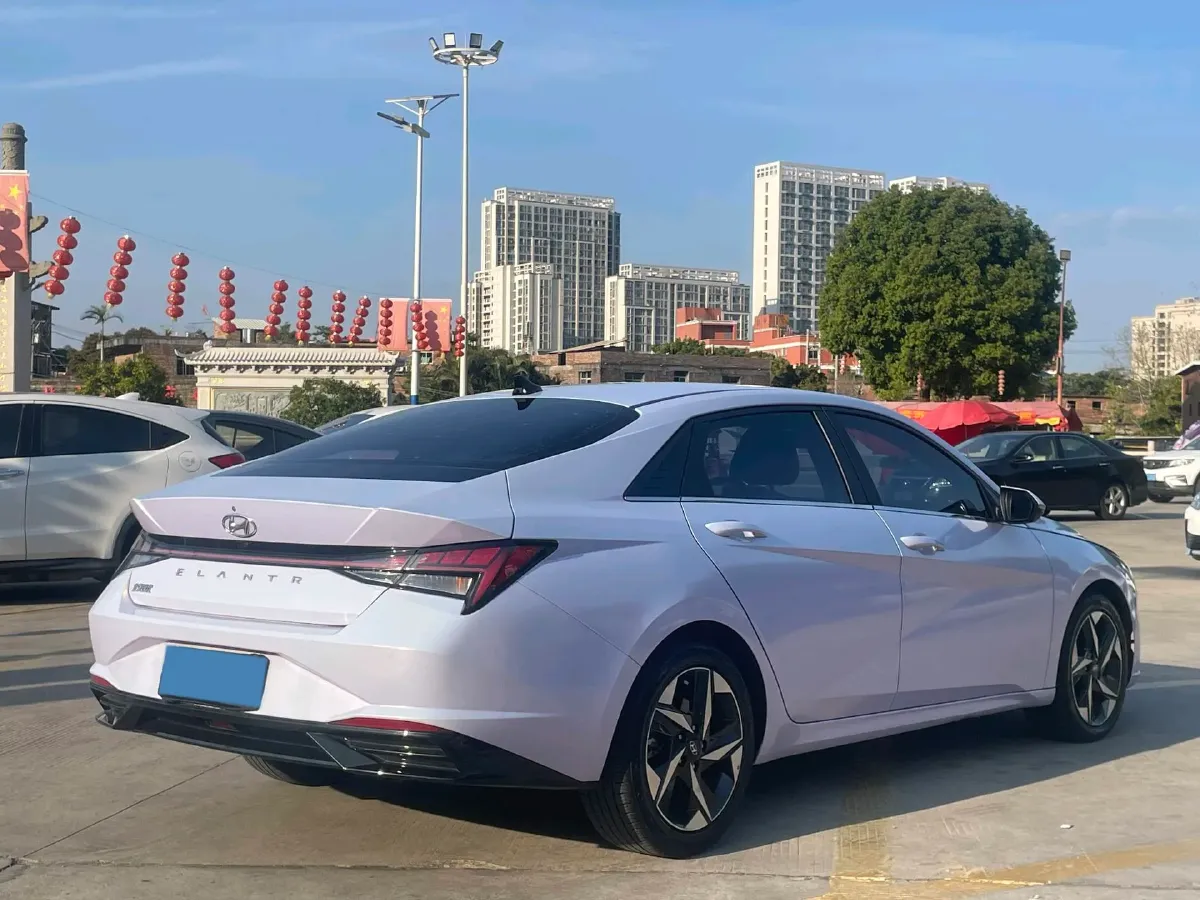 2021 Hyundai Elantra 1.5L 115HP L4 CVT,autocango,china used car exporter,china ev exporter,chinese used car exporter,chinese used ev exporter