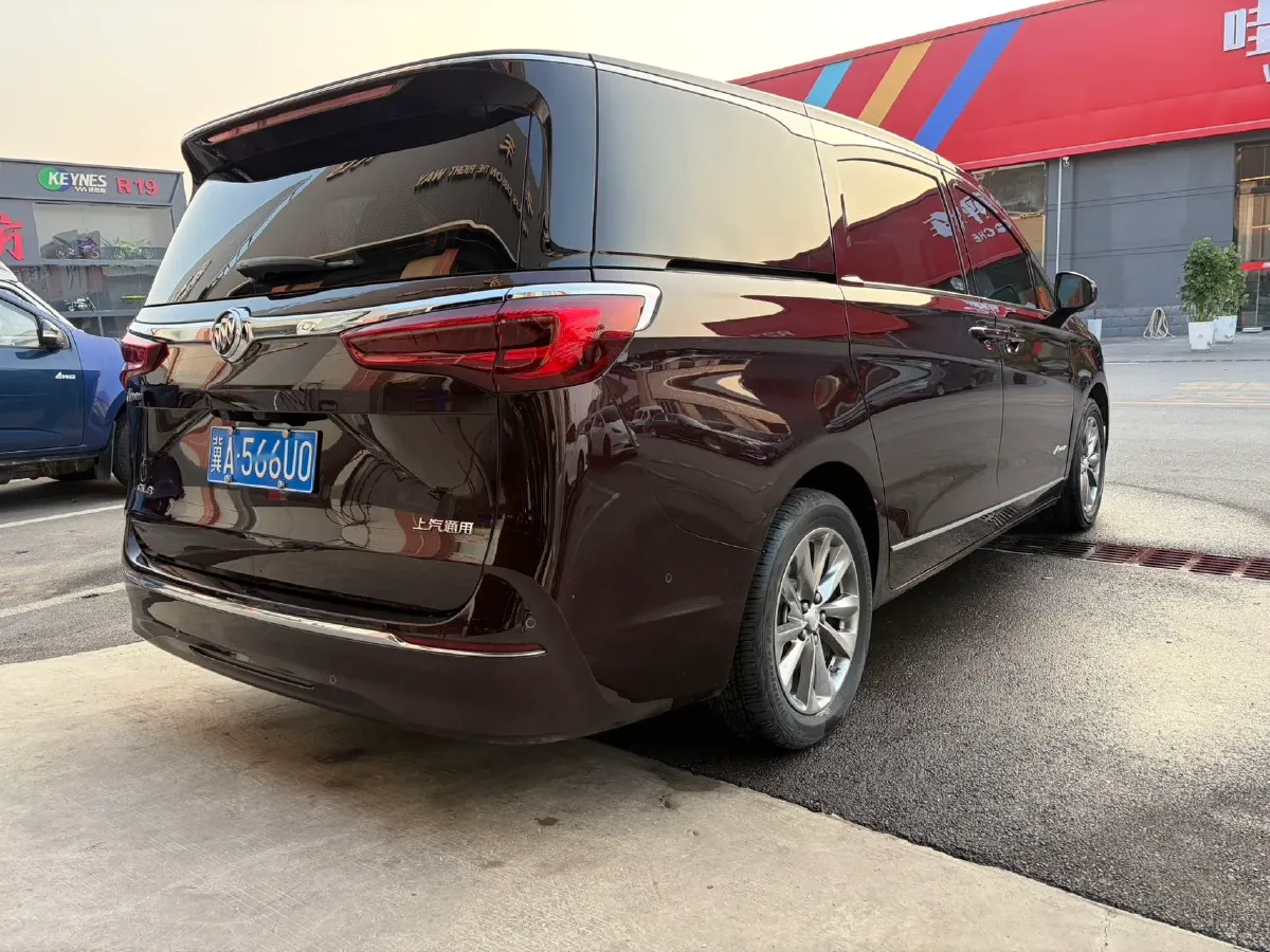 2020 Buick GL8 2.0T 237HP L4 9AT,autocango,china used car exporter,china ev exporter,chinese used car exporter,chinese used ev exporter