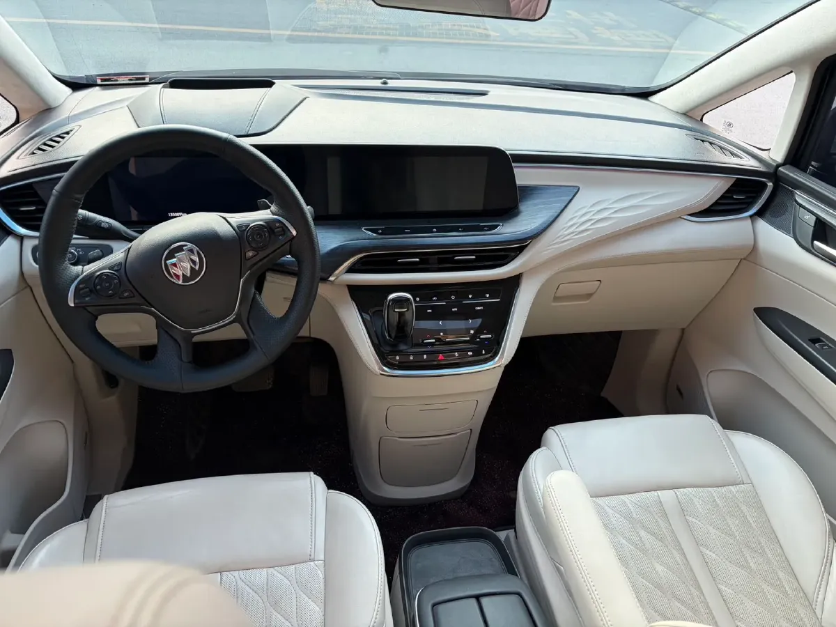 2020 Buick GL8 2.0T 237HP L4 9AT,autocango,china used car exporter,china ev exporter,chinese used car exporter,chinese used ev exporter