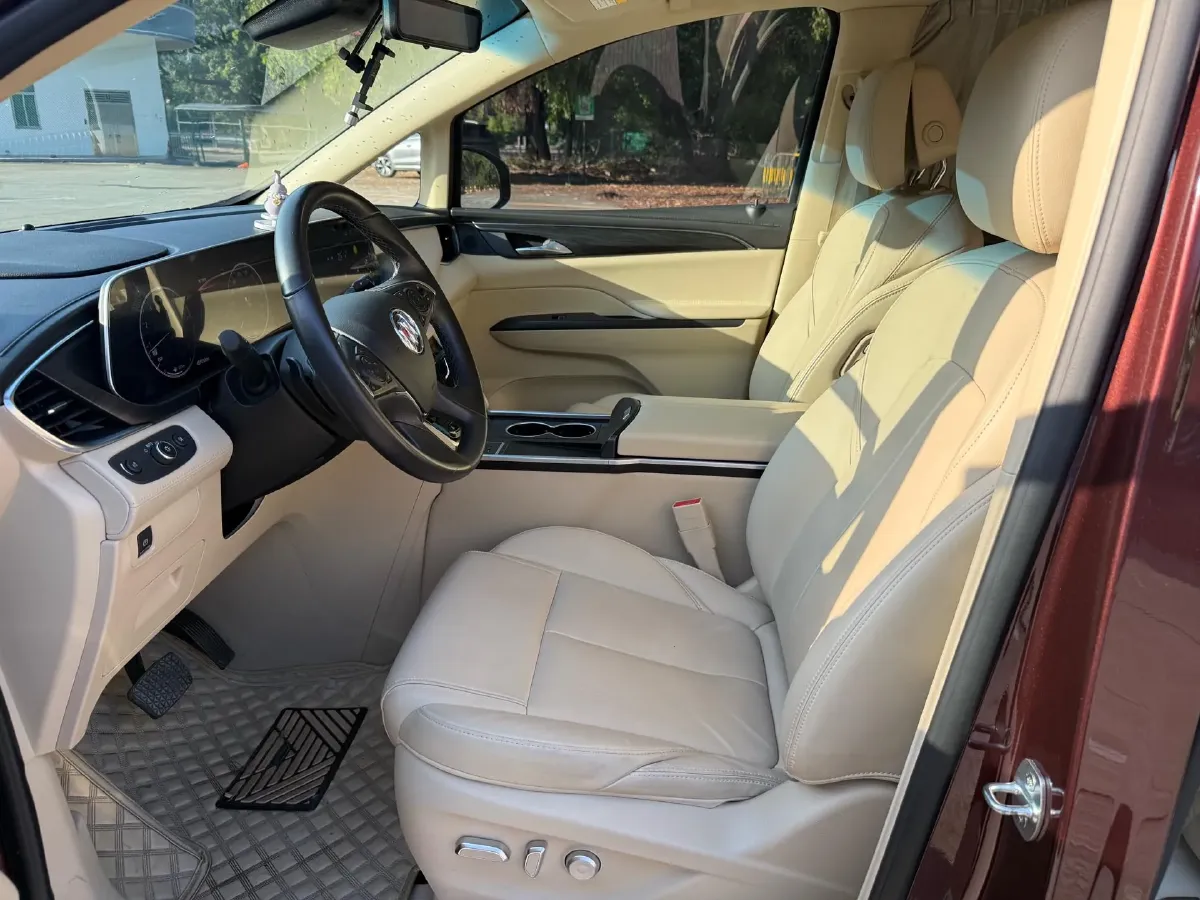 2022 Buick GL8 2.0T 237HP L4 9AT,autocango,china used car exporter,china ev exporter,chinese used car exporter,chinese used ev exporter