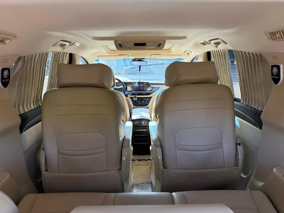 2022 Buick GL8 2.0T 237HP L4 9AT,autocango,china used car exporter,china ev exporter,chinese used car exporter,chinese used ev exporter