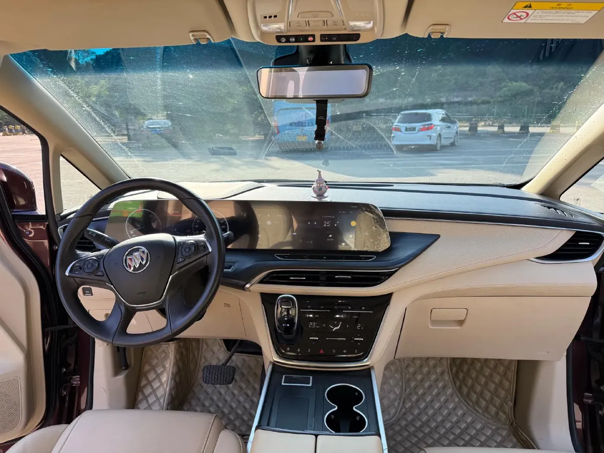 2022 Buick GL8 2.0T 237HP L4 9AT,autocango,china used car exporter,china ev exporter,chinese used car exporter,chinese used ev exporter