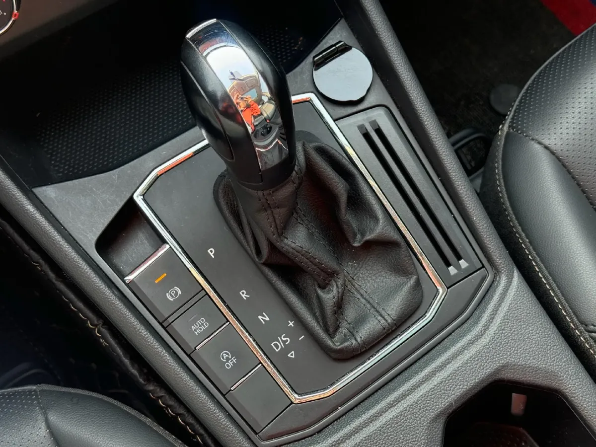 2022 Volkswagen Lavida 1.5L 113HP L4 6AT,autocango,china used car exporter,china ev exporter,chinese used car exporter,chinese used ev exporter