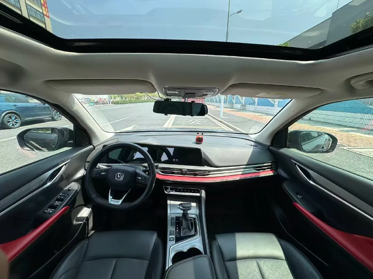 2021 ChangAn CS55 Plus 1.5T 180HP L4 7DCT,autocango,china used car exporter,china ev exporter,chinese used car exporter,chinese used ev exporter