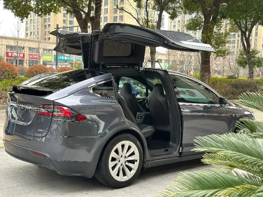 2017 Tesla Model X BEV 100KWH,autocango,china used car exporter,china ev exporter,chinese used car exporter,chinese used ev exporter