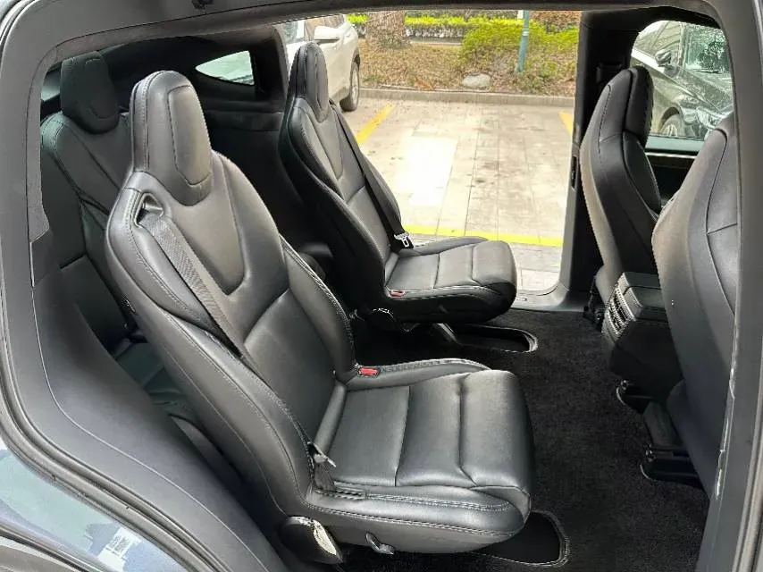 2017 Tesla Model X BEV 100KWH,autocango,china used car exporter,china ev exporter,chinese used car exporter,chinese used ev exporter