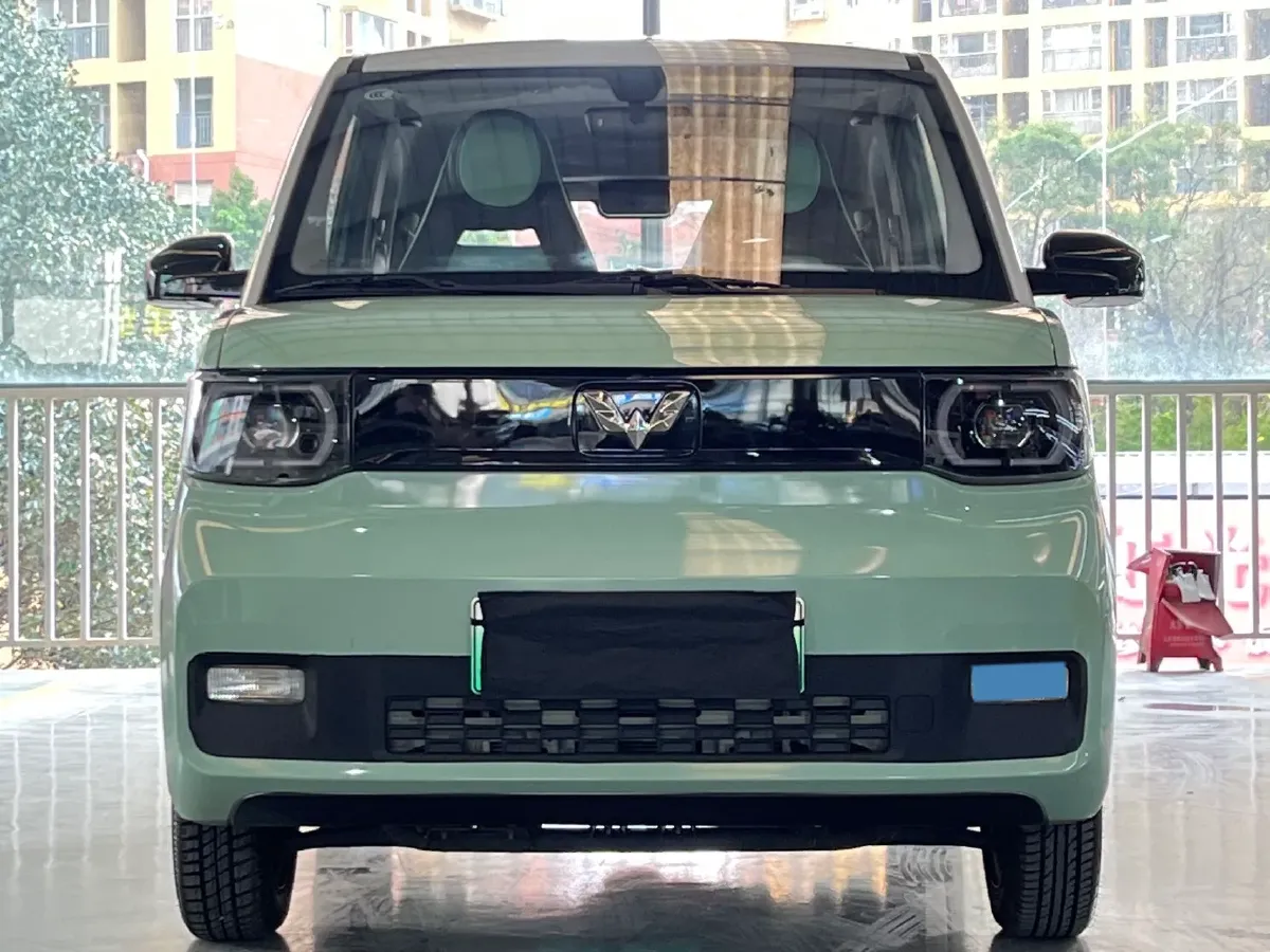 2021 WuLing HongGuang MINI EV BEV 13.9KWH,autocango,china used car exporter,china ev exporter,chinese used car exporter,chinese used ev exporter