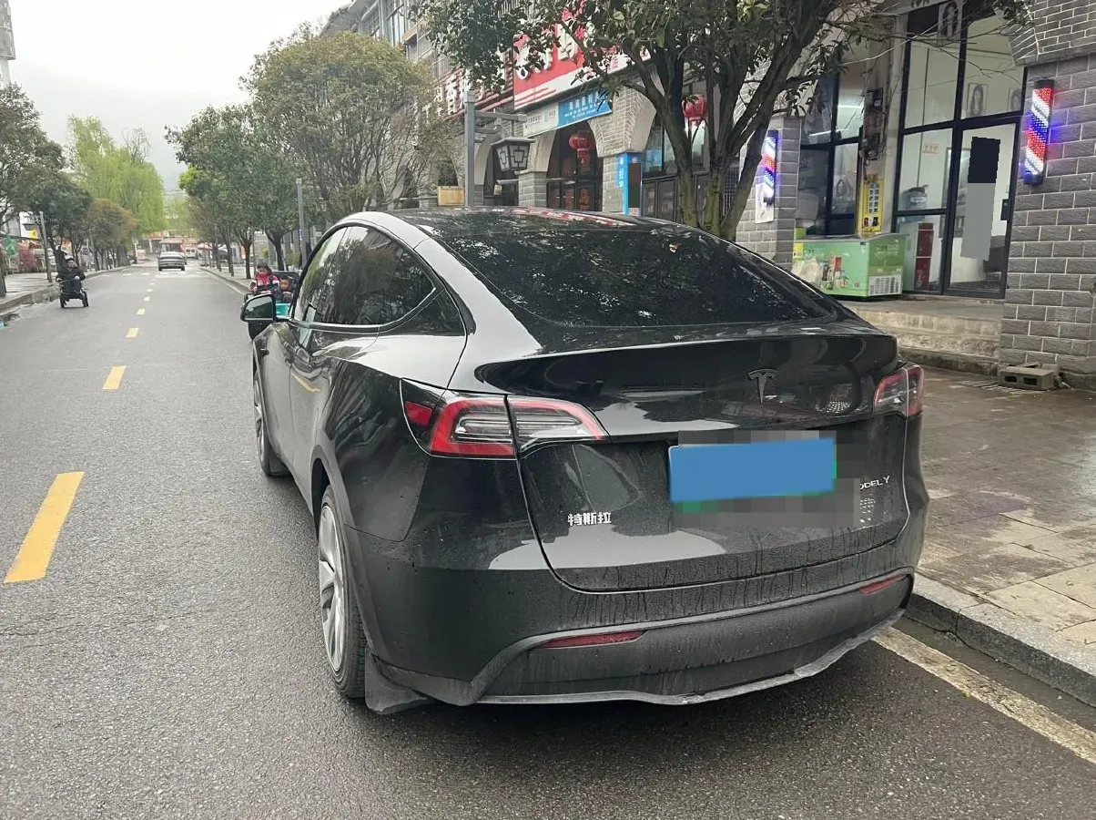 2022 Tesla Model Y BEV 60KWH,autocango,china used car exporter,china ev exporter,chinese used car exporter,chinese used ev exporter