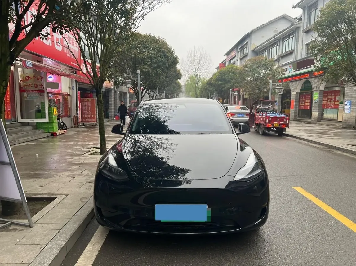 2022 Tesla Model Y BEV 60KWH,autocango,china used car exporter,china ev exporter,chinese used car exporter,chinese used ev exporter