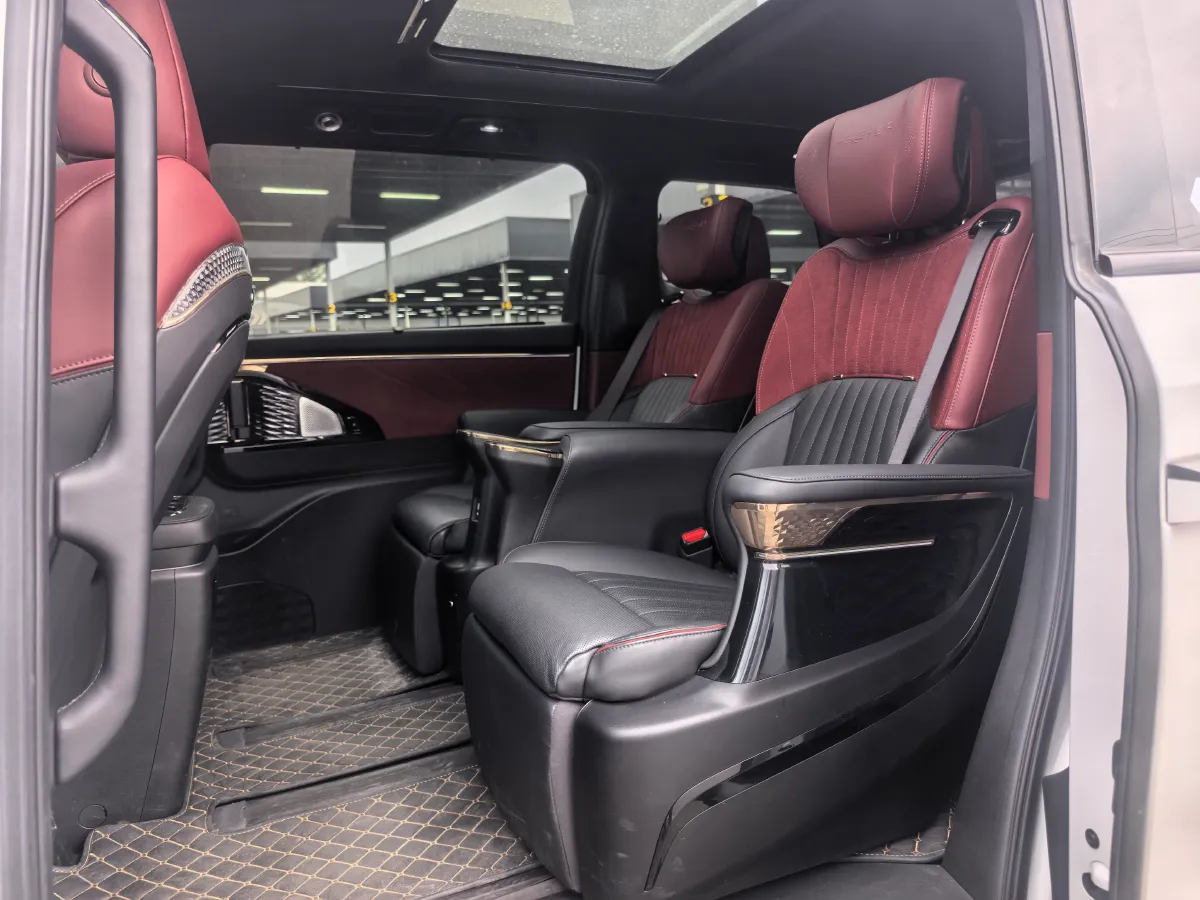 2023 GAC Trumpchi M8 2.0T 190HP L4 E-CVT Hybrid,autocango,china used car exporter,china ev exporter,chinese used car exporter,chinese used ev exporter