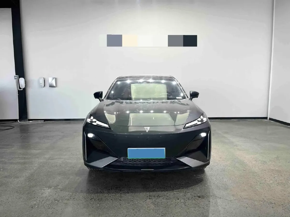 2024 JAC Refine RefineRF8 2.0T 253HP L4 8AT,autocango,china used car exporter,china ev exporter,chinese used car exporter,chinese used ev exporter