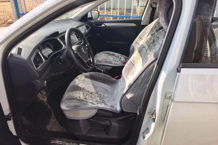 2020 Volkswagen T-Roc 1.4T 131HP L4 7DCT,autocango,china used car exporter,china ev exporter,chinese used car exporter,chinese used ev exporter