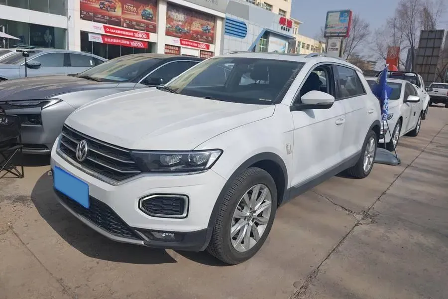 2020 Volkswagen T-Roc 1.4T 131HP L4 7DCT,autocango,china used car exporter,china ev exporter,chinese used car exporter,chinese used ev exporter