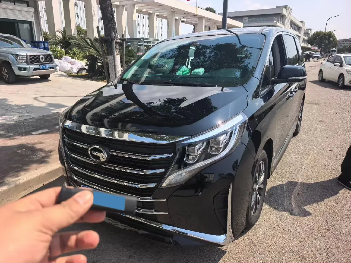 2024 GAC Trumpchi M8 2.0T 252HP L4 8AT,autocango,china used car exporter,china ev exporter,chinese used car exporter,chinese used ev exporter