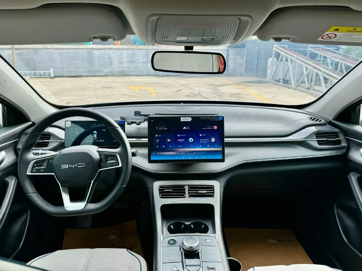 2025 BYD Destroyer 05 1.5L 110HP L4 E-CVT PHEV,autocango,china used car exporter,china ev exporter,chinese used car exporter,chinese used ev exporter