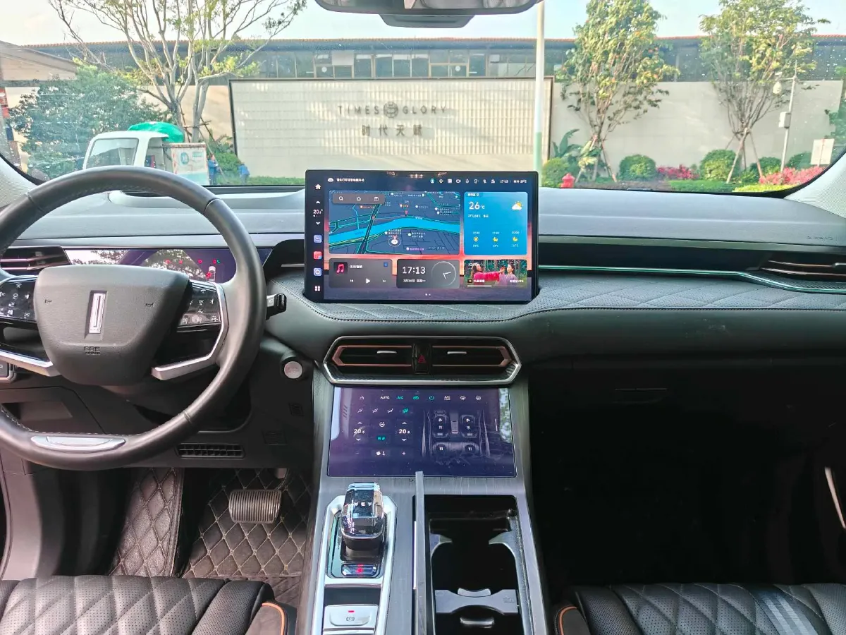 2022 WEY Latte DHT 1.5T 156HP L4 2DHT Hybrid,autocango,china used car exporter,china ev exporter,chinese used car exporter,chinese used ev exporter