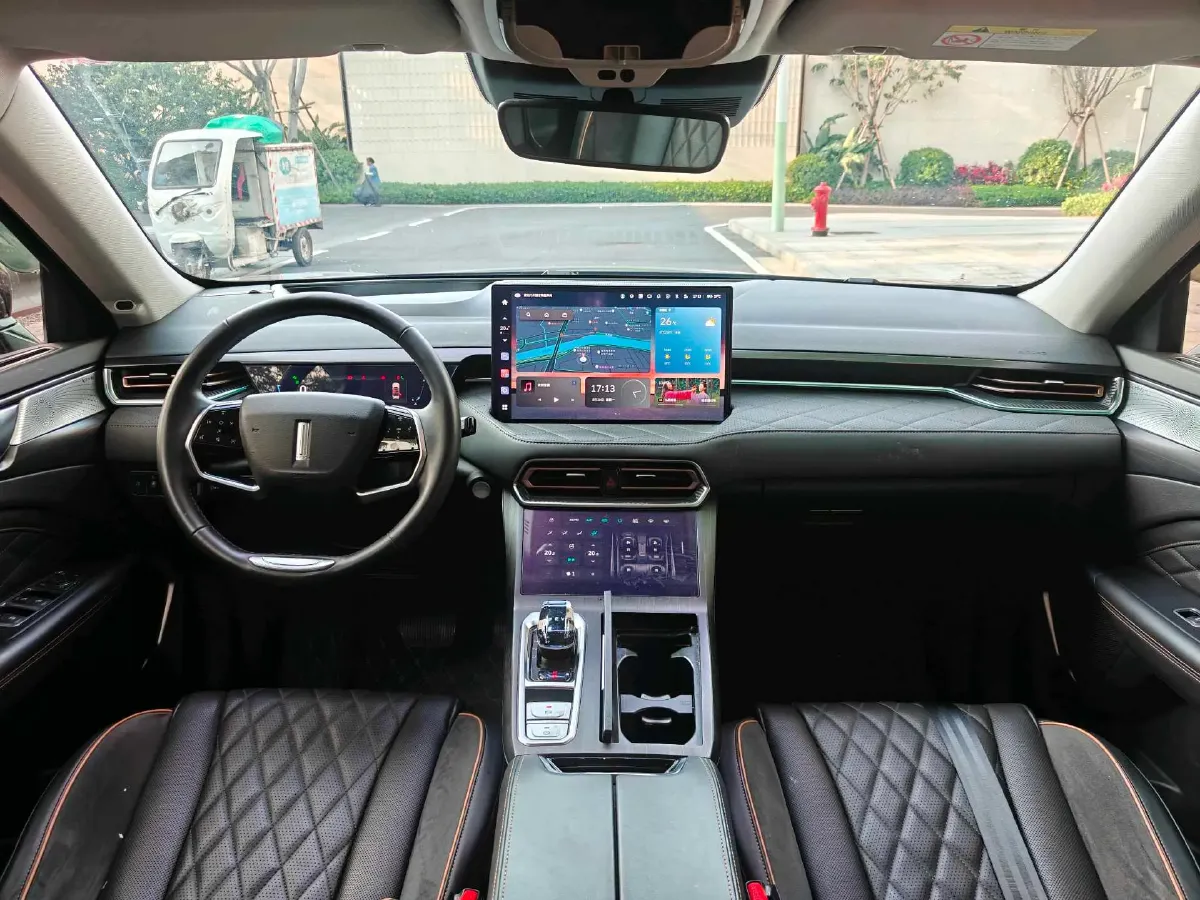 2022 WEY Latte DHT 1.5T 156HP L4 2DHT Hybrid,autocango,china used car exporter,china ev exporter,chinese used car exporter,chinese used ev exporter