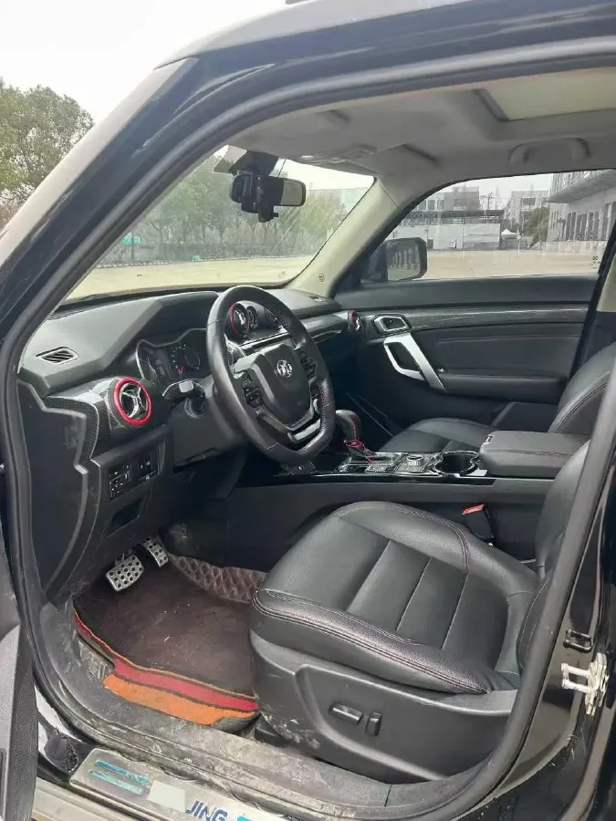 2018 Beijing BJ20 1.5T 150HP L4 CVT,autocango,china used car exporter,china ev exporter,chinese used car exporter,chinese used ev exporter